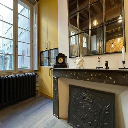 Apartment La Maison Moutarde : Design Au Coeur De Dijon